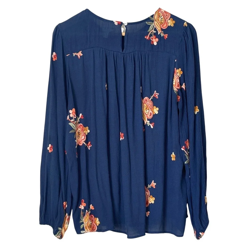 Fig and Flower Women Blue Embroidered Floral Peasant Blouse XL Long Sleeve Boho - Picture 3 of 16
